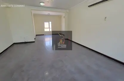 مجمع سكني - 3 غرف نوم - 3 حمامات للايجار في شارع المطار القديم - طريق المطار القديم - الدوحة