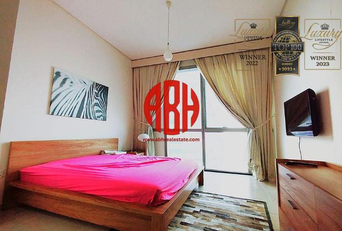 998918 - Property Image 3