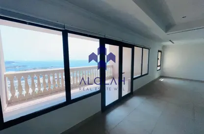 Apartment - 2 Bedrooms - 3 Bathrooms for rent in East Porto Drive - Porto Arabia - The Pearl Island - Doha