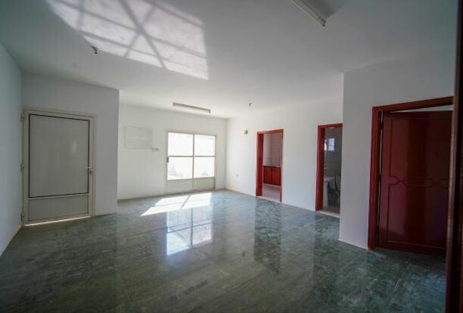 759989 - Property Image 2