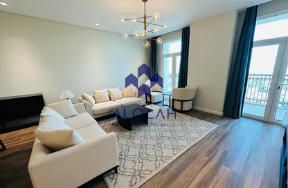 Apartment - 3 Bedrooms - 4 Bathrooms for rent in Floresta Gardens - Floresta Gardens - The Pearl Island - Doha