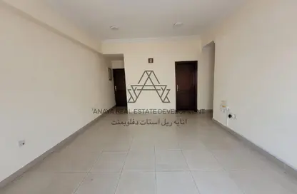 شقة - 3 غرف نوم - 3 حمامات للايجار في بن عمران - فريج بن عمران - الدوحة