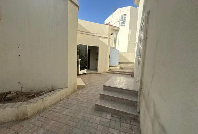 973630 - Property Image 3