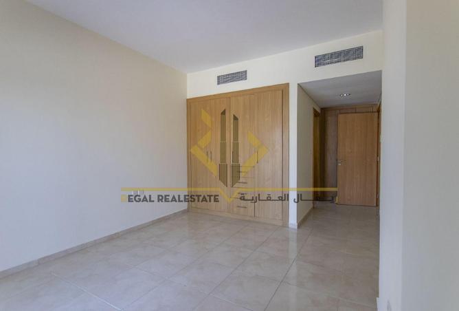 970834 - Property Image 2