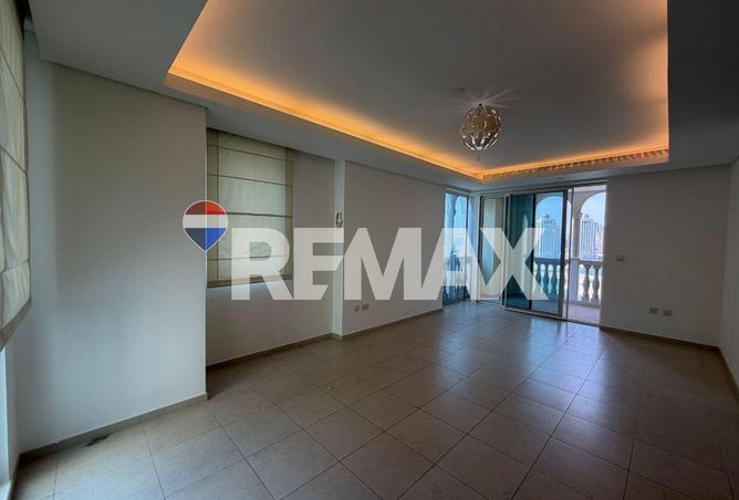 1003392 - Property Image 2