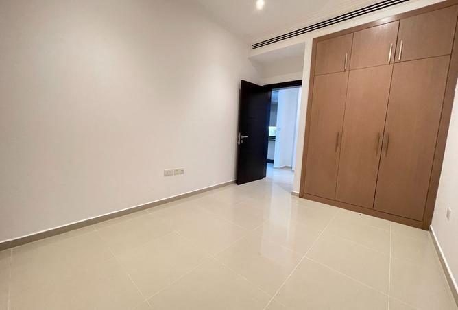 1001122 - Property Image 3