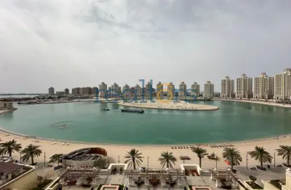 شقة - 2 غرف نوم - 4 حمامات للبيع في فيفا بحرية شرق - فيفا بحرية - جزيرة اللؤلؤة - الدوحة