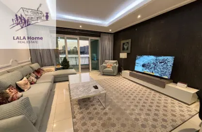 Apartment - 2 Bedrooms - 3 Bathrooms for sale in Viva West - Viva Bahriyah - The Pearl Island - Doha