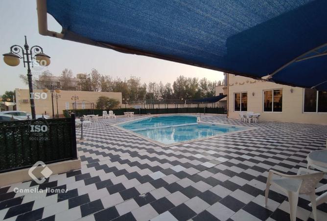 979567 - Property Image 2