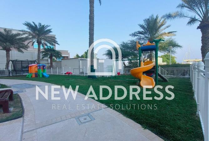 995208 - Property Image 3