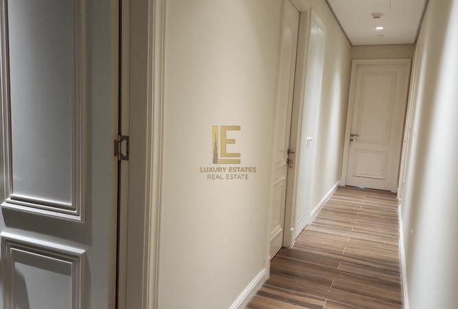 851524 - Property Image 2