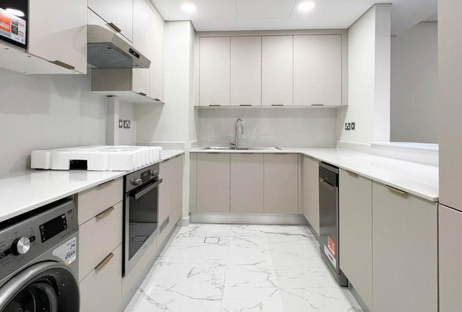 982552 - Property Image 3