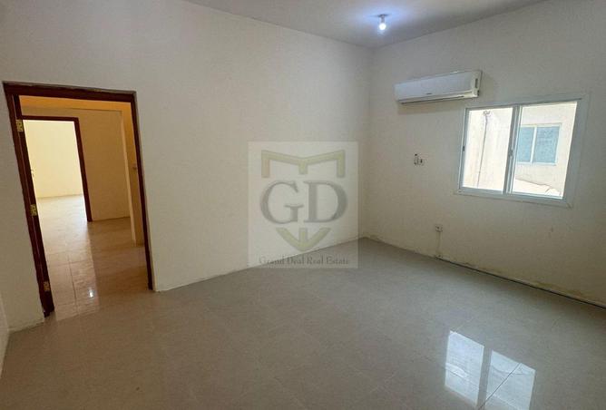 968058 - Property Image 2