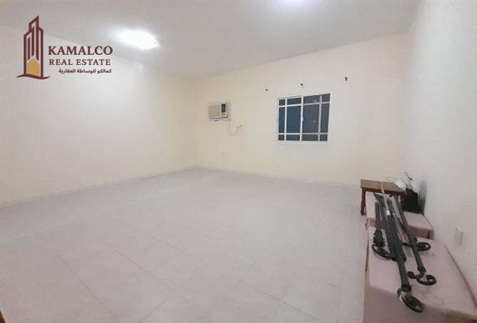 928592 - Property Image 3