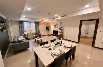 Apartment - 1 Bedroom - 2 Bathrooms for rent in East Porto Drive - Porto Arabia - The Pearl Island - Doha