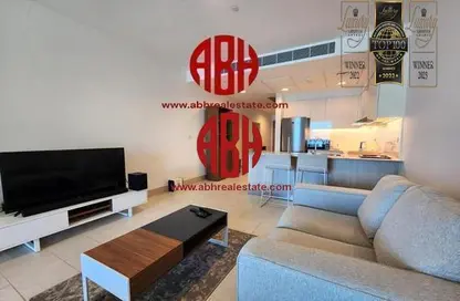 Apartment - Studio - 1 Bathroom for rent in Viva West - Viva Bahriyah - The Pearl Island - Doha
