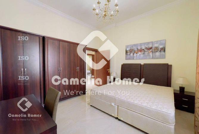 990077 - Property Image 2