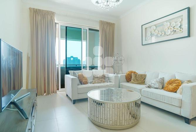 984596 - Property Image 2