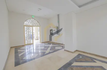 Apartment - 3 Bedrooms - 3 Bathrooms for rent in Al Nasr Street - Al Nasr - Doha