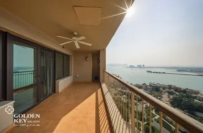 Apartment - 3 Bedrooms - 5 Bathrooms for rent in West Porto Drive - Porto Arabia - The Pearl Island - Doha