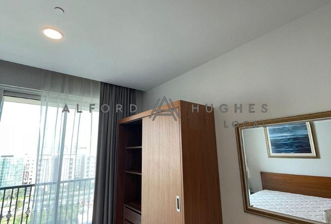 998166 - Property Image 2