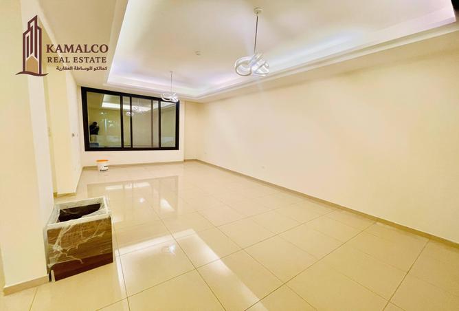 967744 - Property Main Image