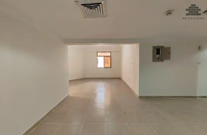 Apartment - 2 Bedrooms - 2 Bathrooms for rent in Al Sadd Road - Al Sadd - Doha Apartment - 2 Bedrooms - 2 Bathrooms for rent in Al Sadd Road - Al Sadd - Doha