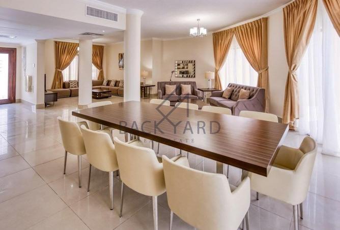 955716 - Property Image 2