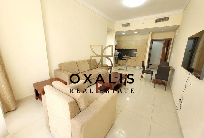 982010 - Property Image 2