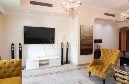 Apartment - 1 Bedroom - 2 Bathrooms for rent in Porto Arabia - The Pearl Island - Doha