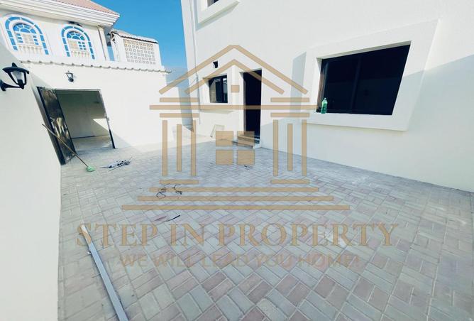950468 - Property Image 2