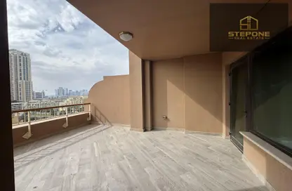 Apartment - 1 Bedroom - 2 Bathrooms for rent in Tower 13 - Porto Arabia - The Pearl Island - Doha