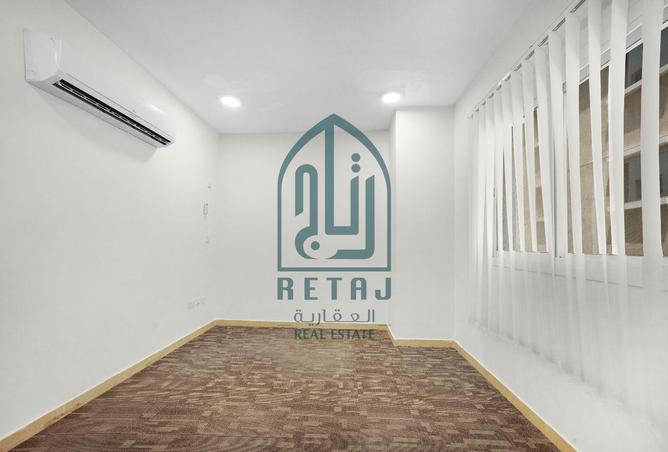 952923 - Property Image 3