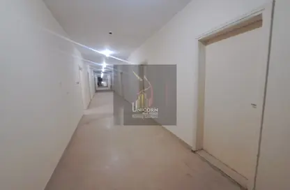 Labor Camp - Studio - 7+ Bathrooms for rent in Industrial Area 4 - Industrial Area - Industrial Area - Doha