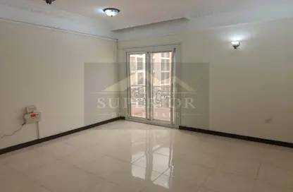 شقة - 3 غرف نوم - 2 حمامات للايجار في فريج بن محمود الشمالي - فريج بن محمود - الدوحة