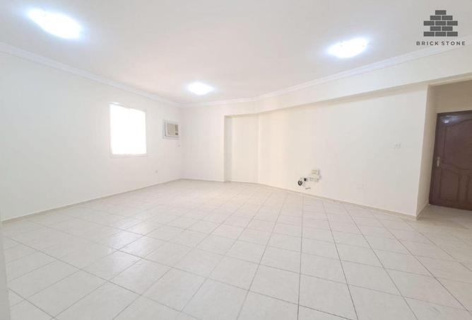 959406 - Property Image 2