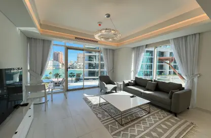 Apartment - 1 Bedroom - 2 Bathrooms for rent in Gewan Island - The Pearl Island - Doha