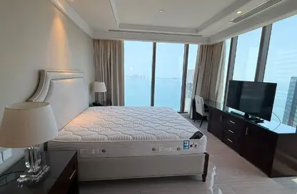Apartment - 2 Bedrooms - 3 Bathrooms for rent in West Bay Tower - West Bay - West Bay - Doha