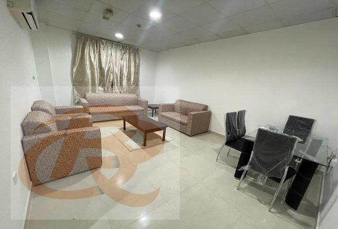 Apartment - 2 Bedrooms - 2 Bathrooms for rent in Al Khalidiya Street - Najma - Doha