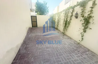 Apartment - 2 Bedrooms - 1 Bathroom for rent in Al Thumama - Al Thumama - Doha