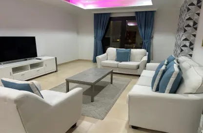 Apartment - 1 Bedroom - 2 Bathrooms for rent in East Porto Drive - Porto Arabia - The Pearl Island - Doha