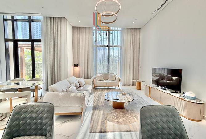 957111 - Property Main Image