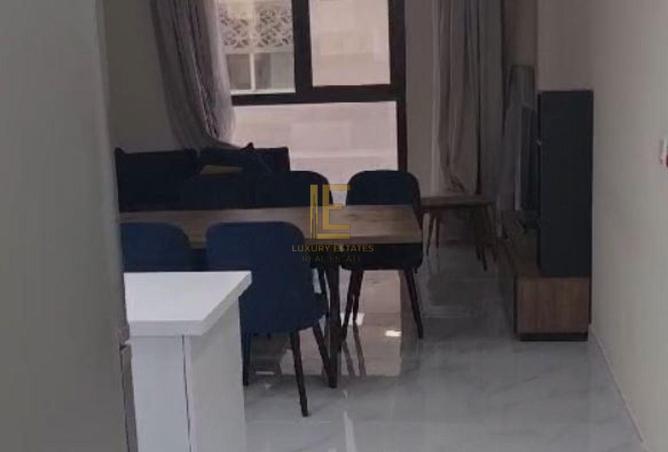 995923 - Property Image 3