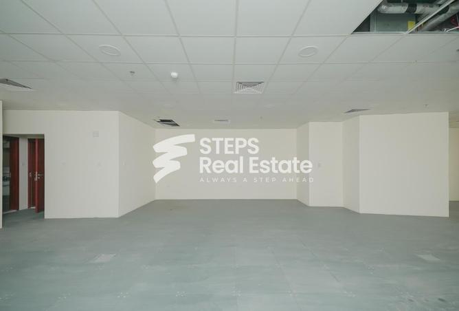 931052 - Property Image 3