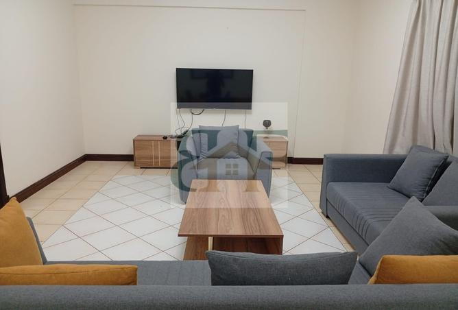 987484 - Property Image 2