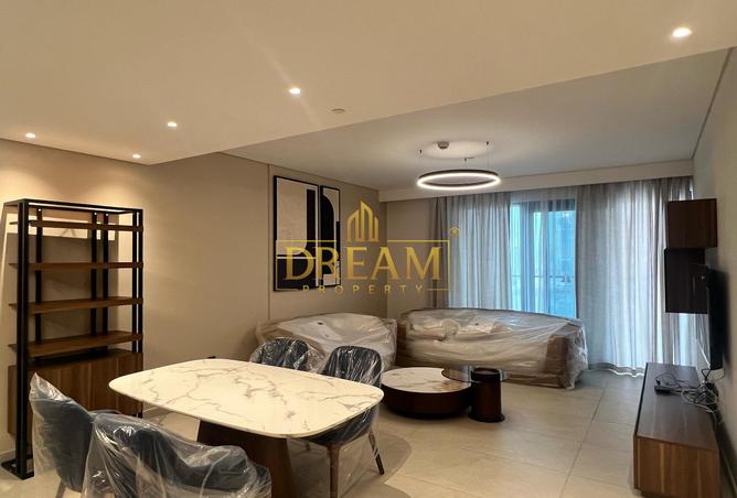 858125 - Property Main Image