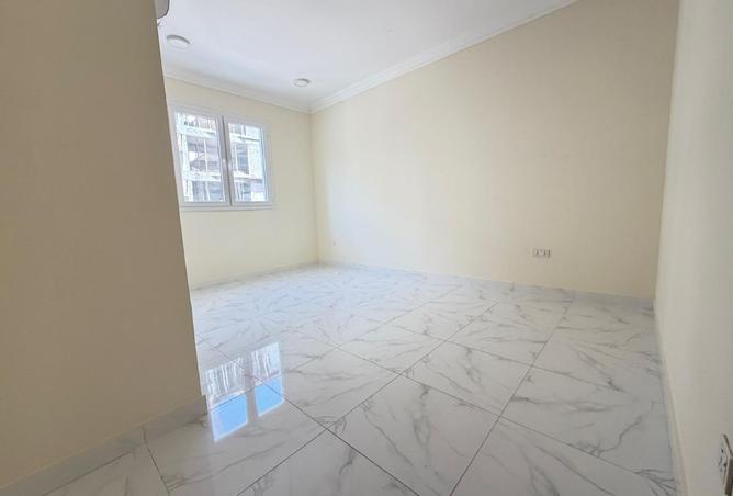 1000319 - Property Main Image