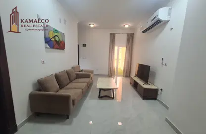 Apartment - 2 Bedrooms - 2 Bathrooms for rent in Al Mansoura - Al Mansoura - Doha