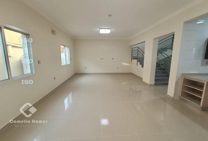 986591 - Property Image 3