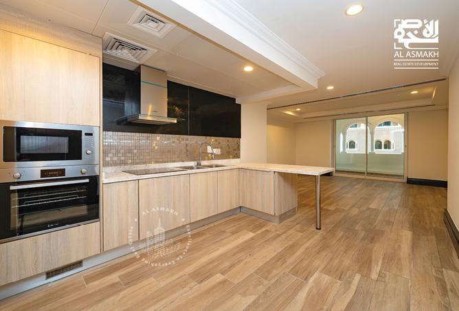 962438 - Property Image 3